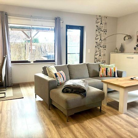 Grosse Wohnkueche, Terrasse, Schlafzimmer Am Steinhuder Meer, Wlan, Parkplatz, Fussbodenheizung, 70Qm Wunstorf Εξωτερικό φωτογραφία